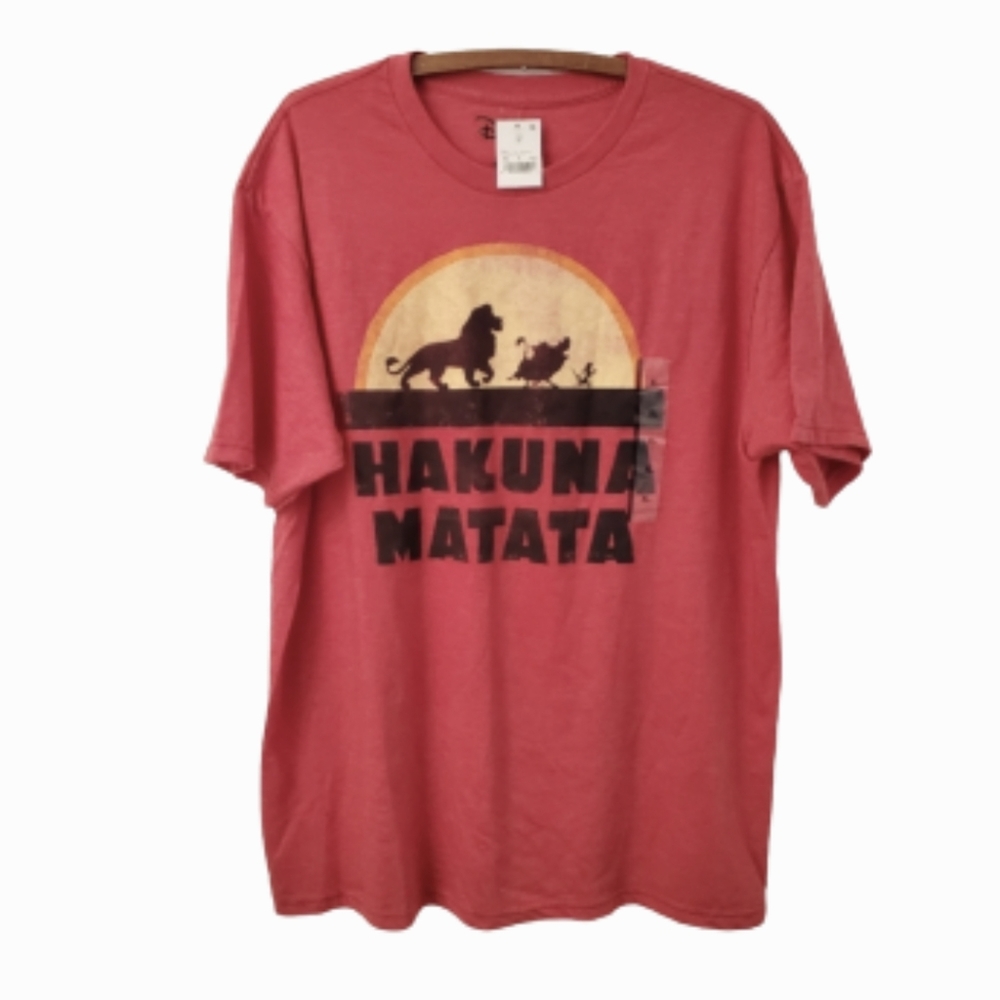 NWT Disney Good Vibes Hakuna MatataThe Lion King Red Heather graphic Tee Size XL